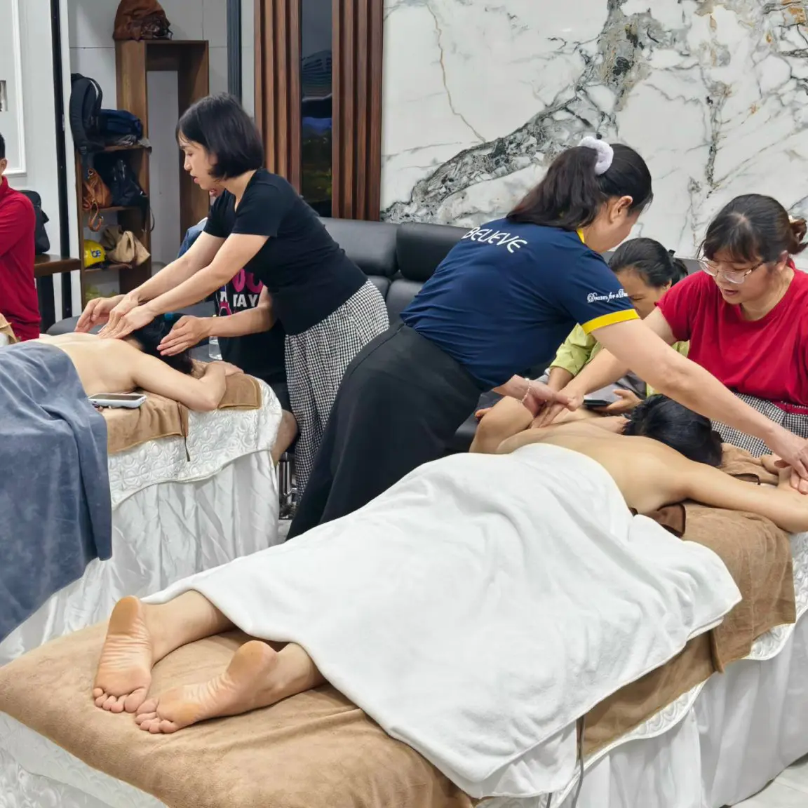 Chị Mai 37 tuổi