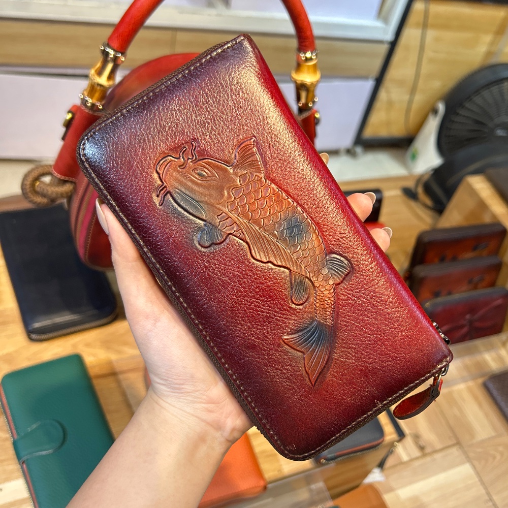 Ví dài cầm tay hoạ tiết -3519609