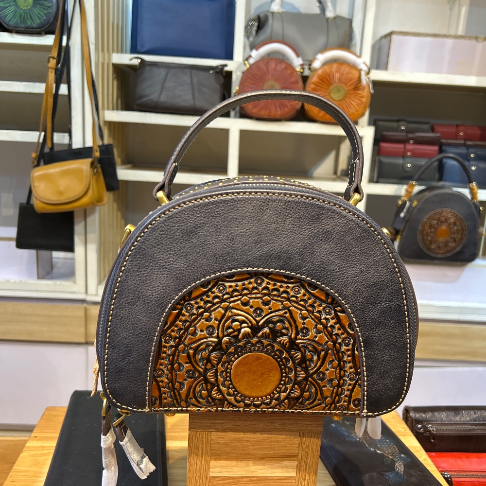 Túi xách da sang trọng -4682238