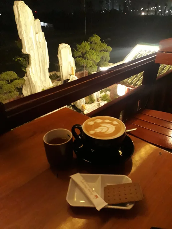 Coffee đen / nâu / Sài Gòn