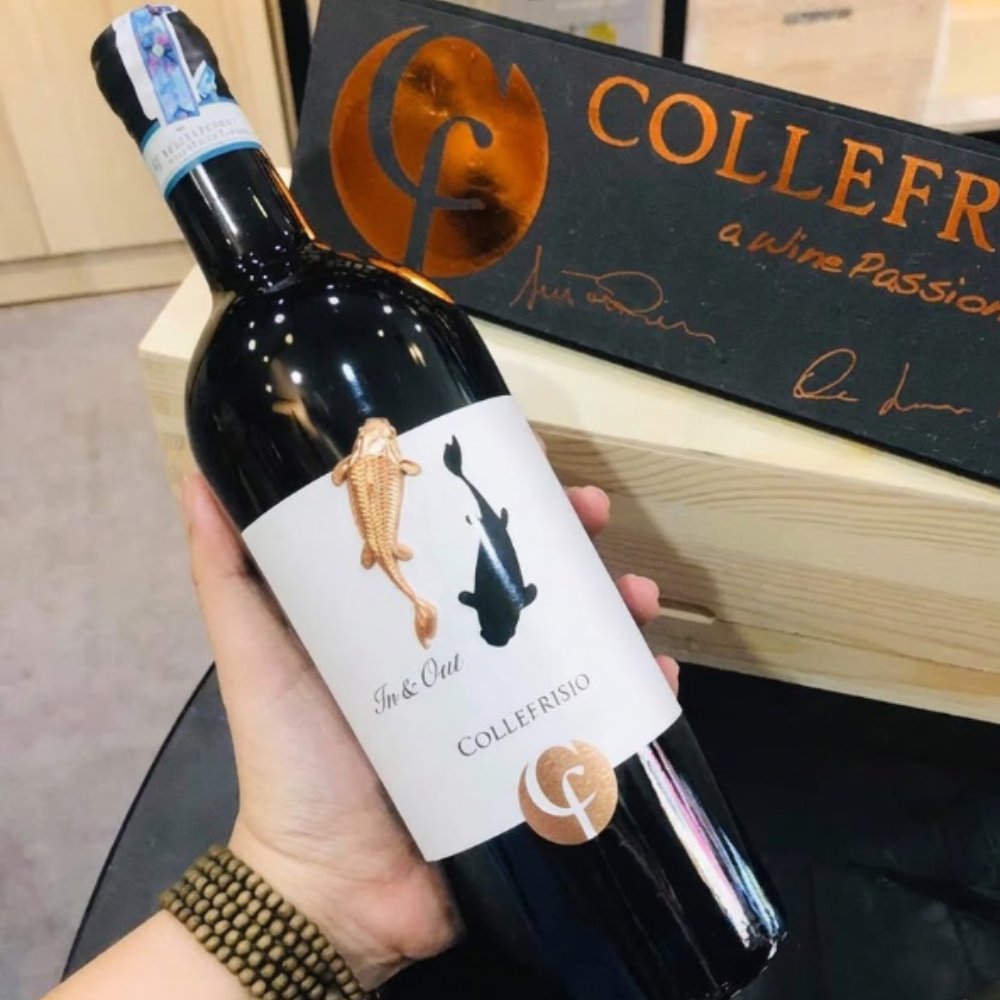 Vang Ý Collefrisio In & Out Pecorino - Cá Chép Trắng  14%