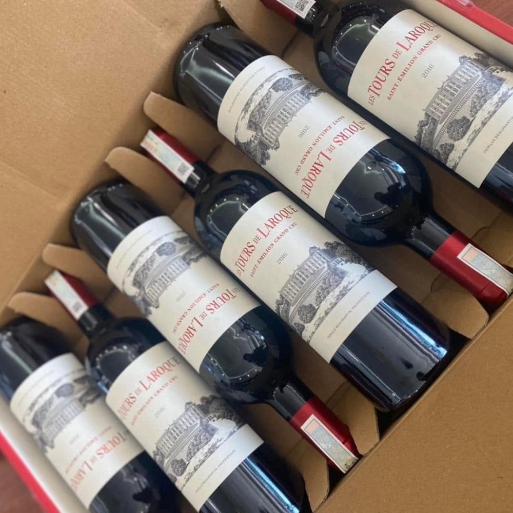 Vang Pháp Les Tours De Laroque Saint Emilion Grand Cru 2016 14.5%