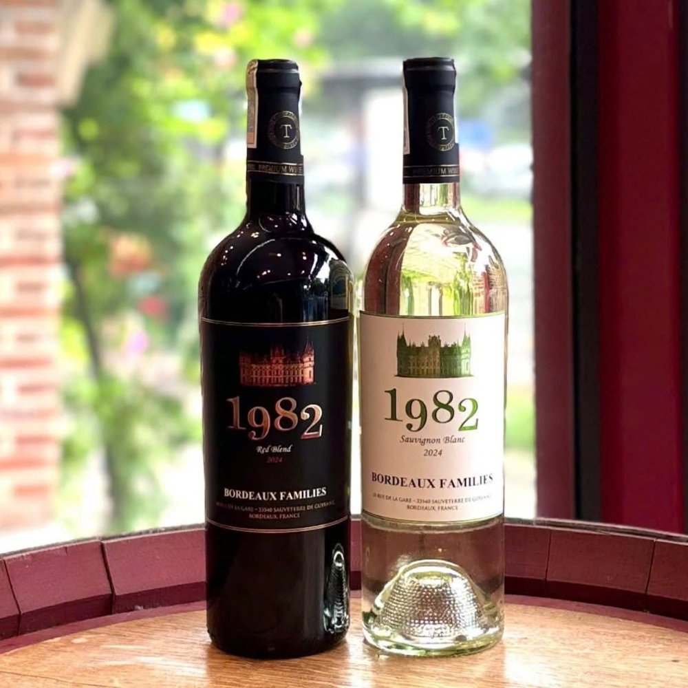 Vang Pháp  1982 UG Bordeaux (Trắng - Đỏ) 13,5%
