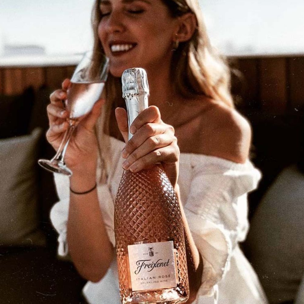 Vang Nổ Sparkling Rose Italy Freixenet 11%