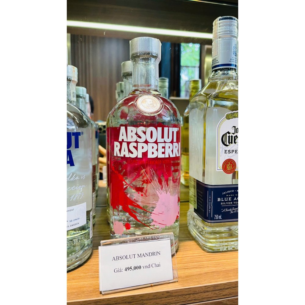 VODKA BELUGA / ABSOLUT/ SMIRNOFF